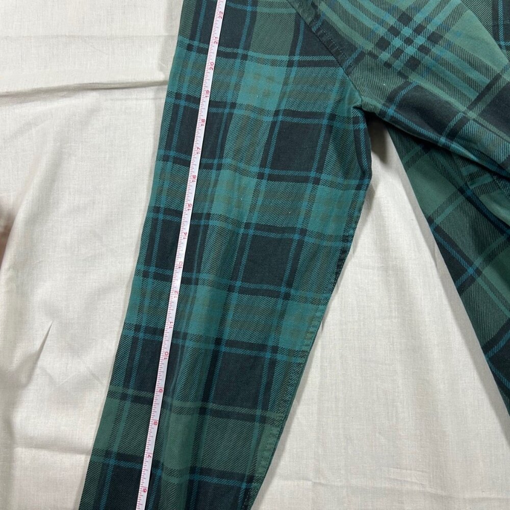 Urban Outfitters New BDG green Plaid Flannel Shirt Small NWT - Picture 2 of 7